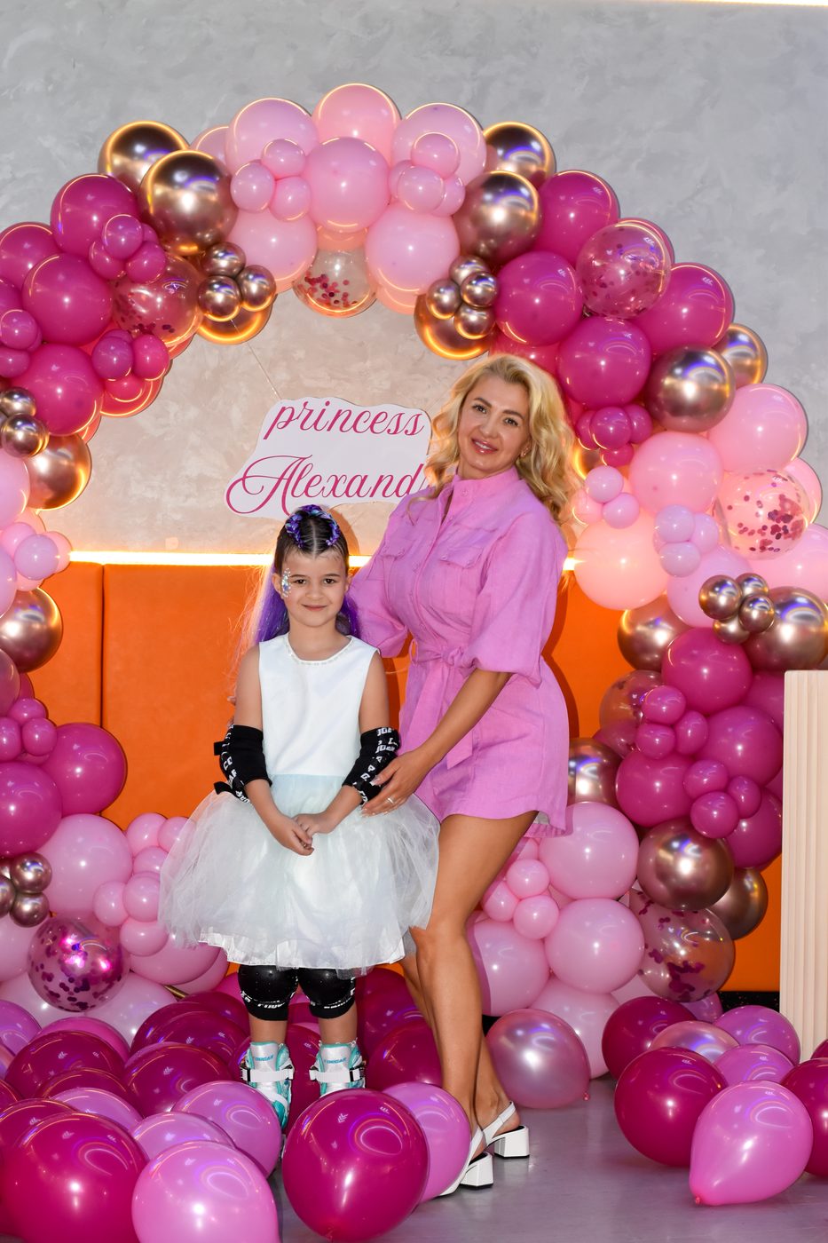 Mother and daughter at a GoSkate party